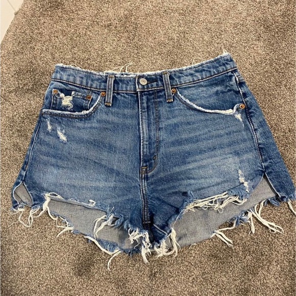 Abercrombie High Rise Mom Shorts - Picture 1 of 3